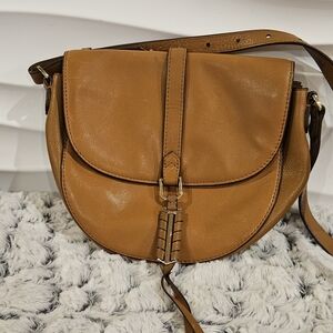 Stella & Dot Covet Sloane Saddle Leather Crossbody Brown Button Closure